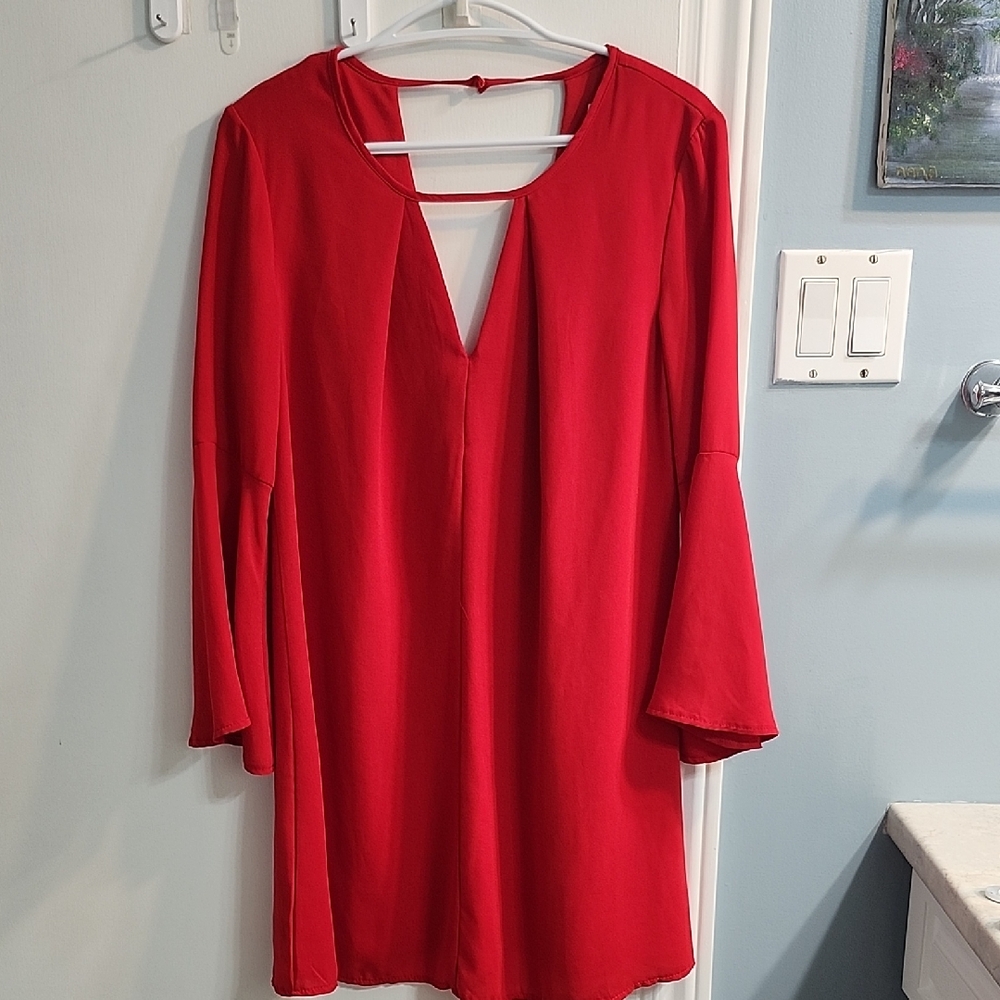 Essue Vibrant Red Tunic Top - Picture 1 of 4